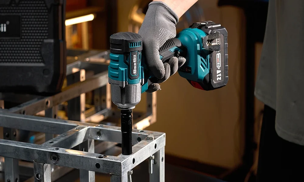 The Impact of Lithium-Ion Batteries on Tool Efficiency